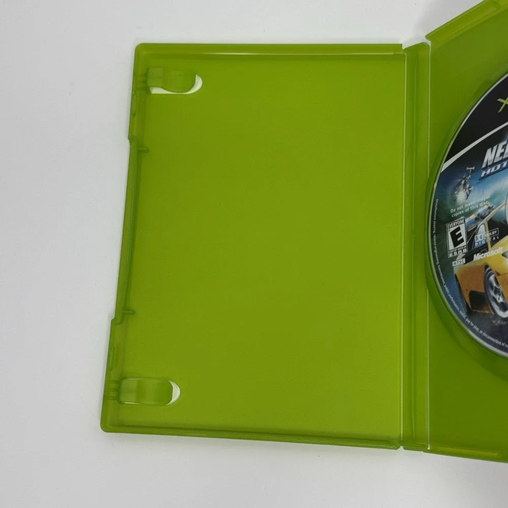 Need for Speed: Hot Pursuit 2 (Microsoft Xbox, 2002) Case and Game Only Working